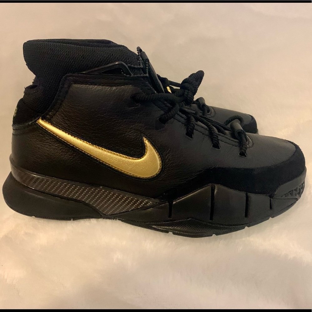 NIKE KOBE Protro Mamba Day